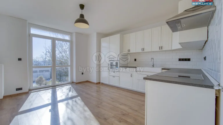 Prodej rodinného domu, 160 m², Plzeň, ul. K Pecihrádku