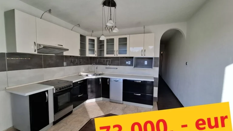 NA PREDAJ - 2 izb. byt, 75m2, Handlová
