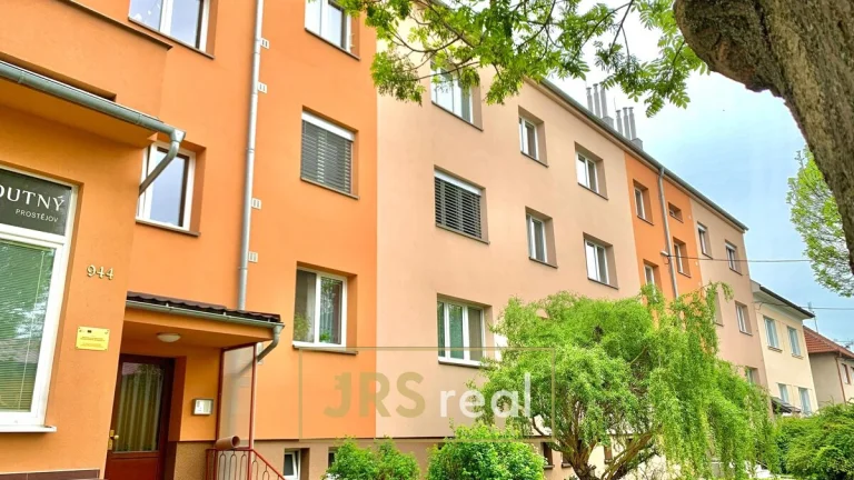 Pronájem bytu 1+1, 31 m2 - Uherské Hradiště, ev.č. 160085DV