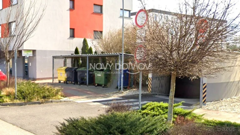 zostávajú posledné 3 voľné - 5 podzemných parkovacích miest