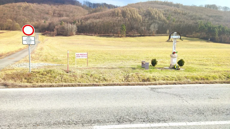 Na predaj pozemok v obci Miňovce, okres Stropkov