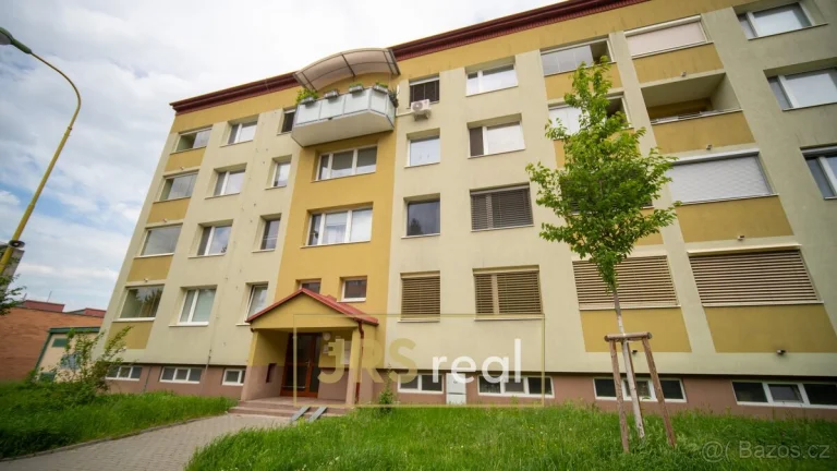 Prodej bytu 3+1, 85 m2 - Uherské Hradiště - Mařatice