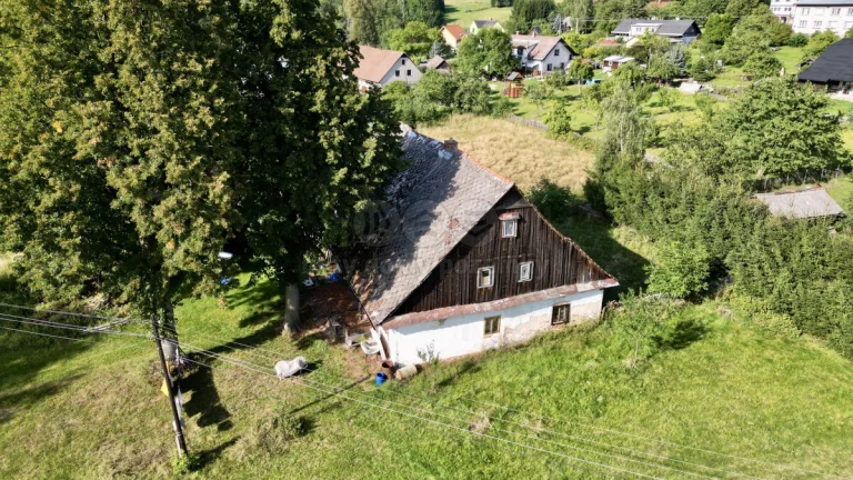 Prodej dům a pozemek 3948 m², Liberk - Hláska