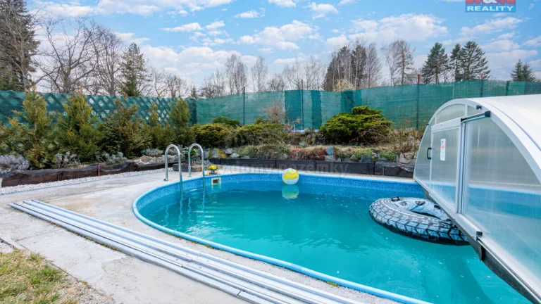 Prodej rodinného domu, 253 m², Krásno, ul. Radniční