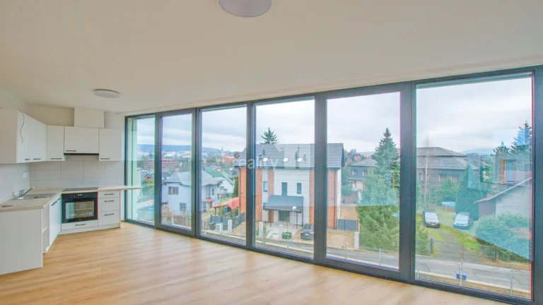 Pronájem bytu 2+kk, 55 m2 Liberec
