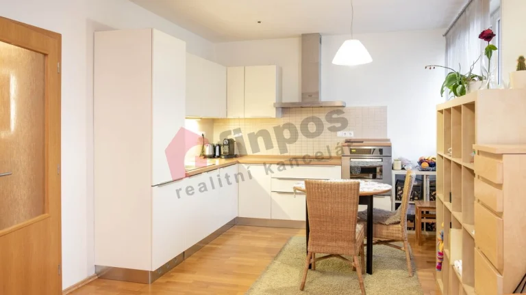Pronájem bytu 2kk, 48m2, ulice Česká, Praha - Košíře