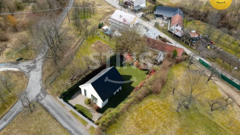 Prodej stavebního pozemku 807m2, 131876
