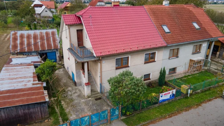 NA PREDAJ rodinný dom s pozemkom 834 m2 - Veľký Kolačín