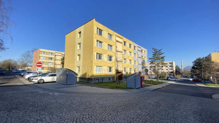 Pronájem bytu 2+1, 67 m², Louny, ul. Čs. armády
