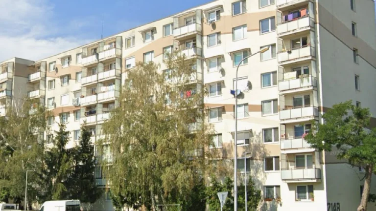 1 izbový byt J.Matušku 2148 Topoľčany sídlisko východ