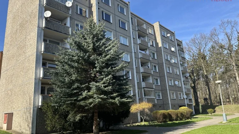 Prodej bytu 3+1/L (78 m2) Hutnická, Chomutov