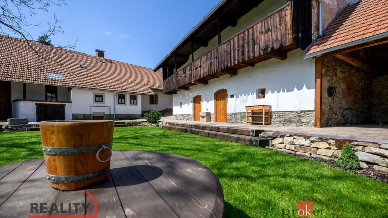 Prodej, domy/chalupa, 200 m2, Beztahov, 25901 Votice, Benešo