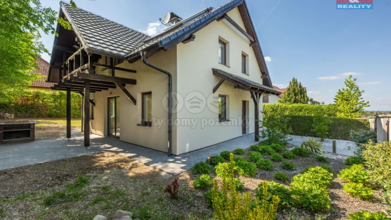 Prodej rodinného domu, 132 m², Úvaly, ul. Rokycanova