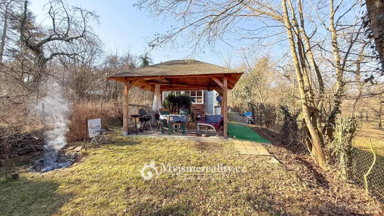 Prodej pozemky - zahrady, 1 506 m2 - Znojmo, Kraví hora