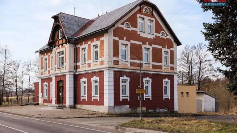 Prodej nájemního domu, 513 m², Královec