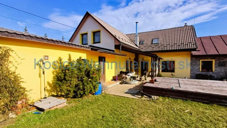 Dom 6izb 300 m2, 503 m2 pozemok Valaliky, Košice - okolie