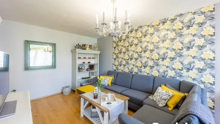 Prodej bytu 3+1, 84 m2 - Zárubova, Praha - Kamýk