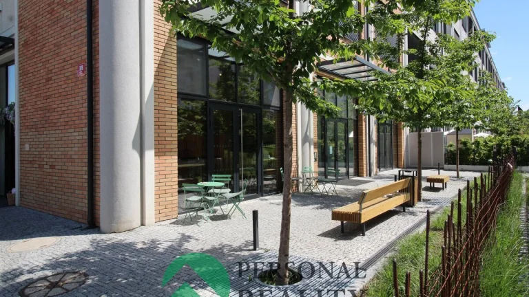 Prodej obchodní prostory, 140 m2 - Praha - Košíře