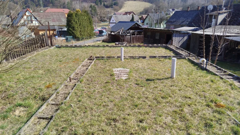 Dva stavební pozemky v čisté přírodě Dlouhomilov 1582 m²