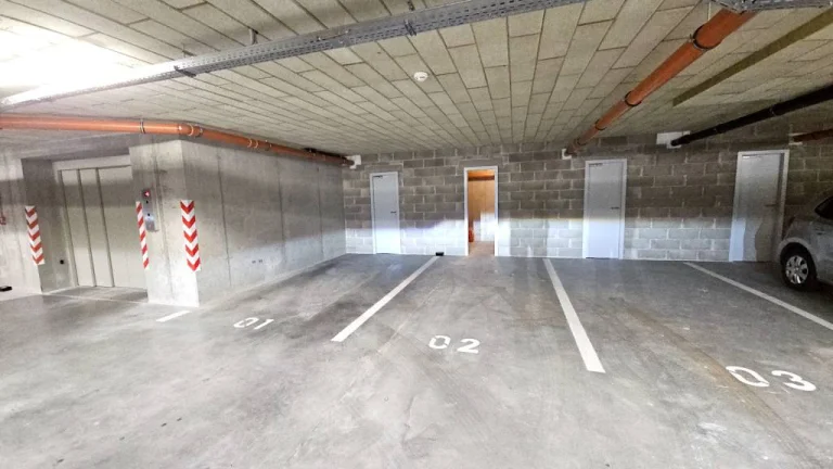Babony TRE I PRENÁJOM parkovacieho státia v garáži s KOBKOU,