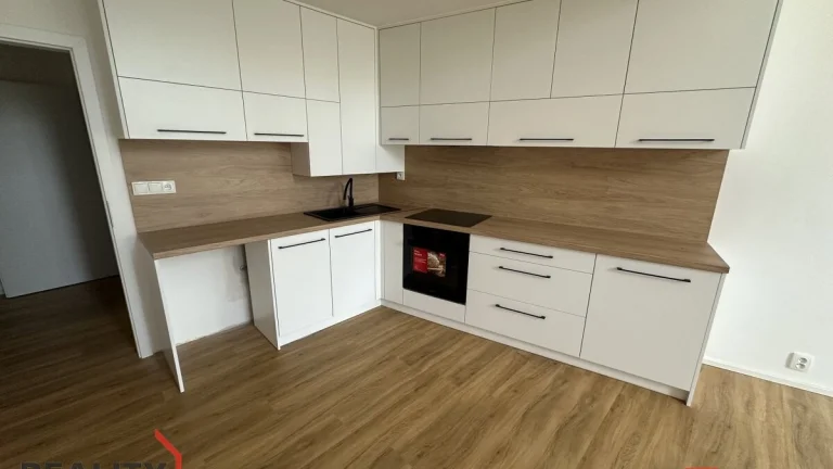 Pronájem, byty/2+kk, 56 m2, Rolnická 151/62, Kateřinky, 7470