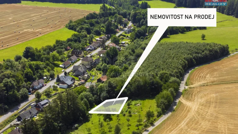 Prodej pozemku k bydlení, 701 m², Krouna