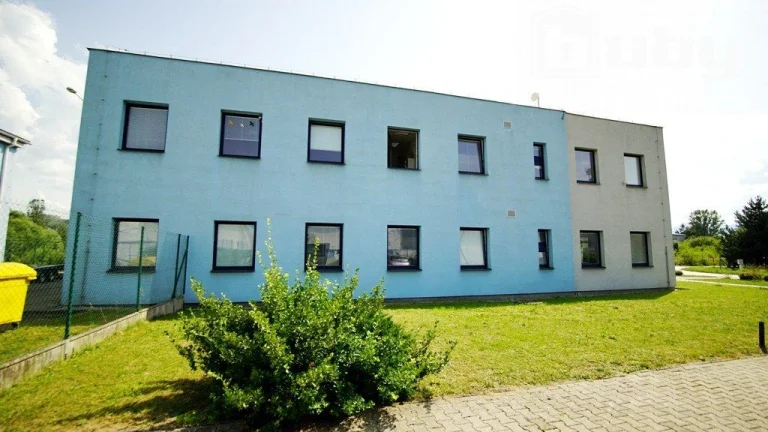 Na predaj administratívna budova, priemyselný park Sučany, M