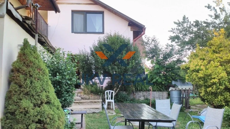 ZNÍŽENÁ CENA Na predaj dom v Skalke nad Váhom /skvelá inv