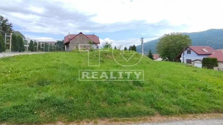 STAVEBNÝ POZEMOK O VÝMERE 911m2 - Lietavská Svinná - Babkov