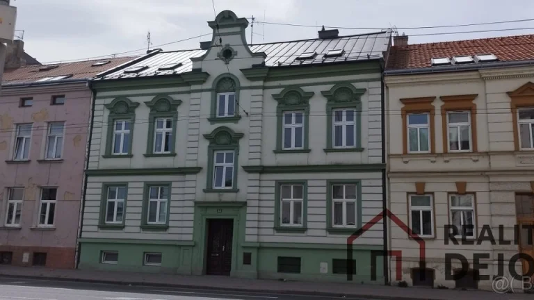 Investiční příležitost i útulné bydlení - 2+kk s terasou