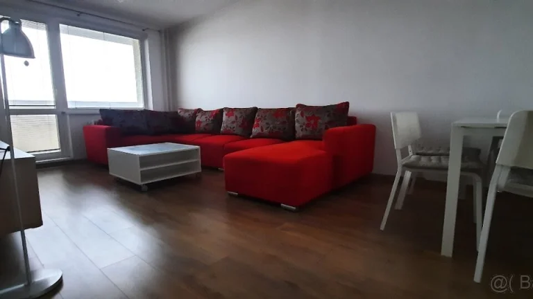 predám zariadený 3izb. byt v Stropkove s lodziou