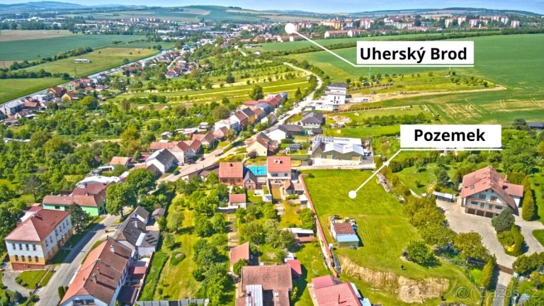 PRODEJ STAVEBNÍHO POZEMKU UHERSKÝ BROD, TĚŠOV