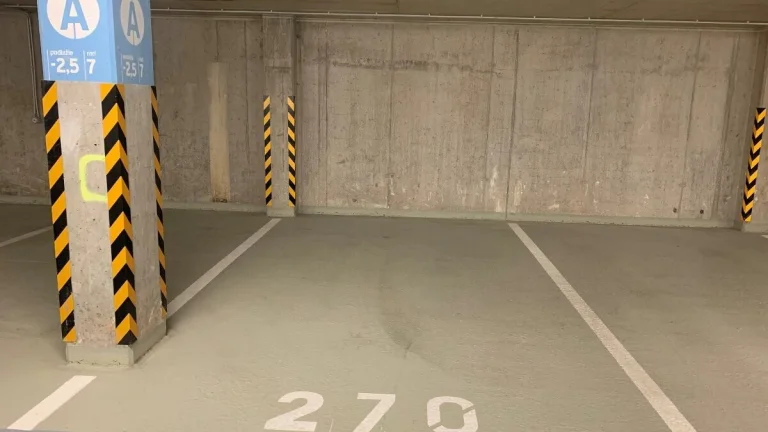 Prenájom veľké parkovacie miesto City Park Plynárenská ul.