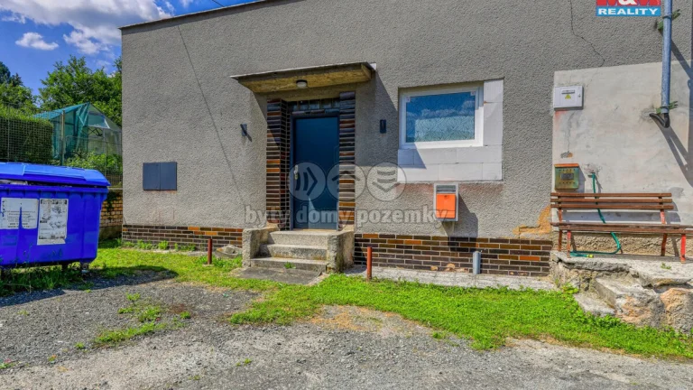 Prodej obchodního objektu, 65 m², Hromnice