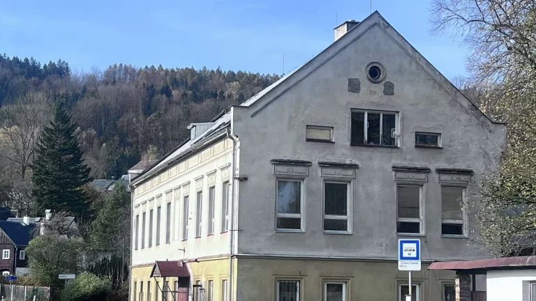 Pronájem, výrobní prostory, 310 m2, Trávník u Cvikova