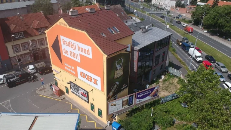Prodej, činžovní dům s restaurací, 810 m2, Plzeň, ul. Lindau