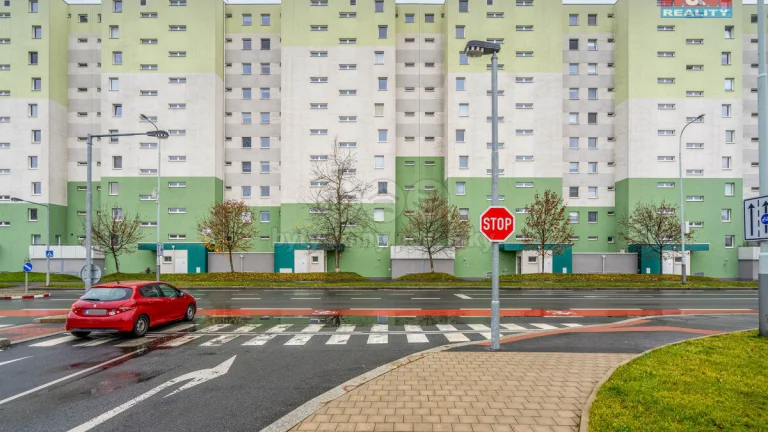 Pronájem bytu 1+kk, 57 m², Praha 10, ul. Hornoměcholupská