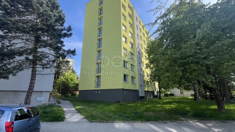 Pronájem bytu 2+1, 38 m², Jindřichův Hradec, sídl. U Nádraží
