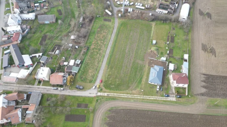 Kyselovice okr. Kroměříž, stavební pozemek 6449m2