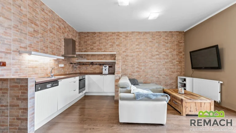 Prodej byty 3+kk- 86 m2 terasa 16 m2 - Uherské Hradiště
