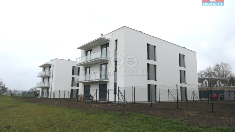 Pronájem bytu 1+kk, 39 m2, Jinočany, Pod tratí