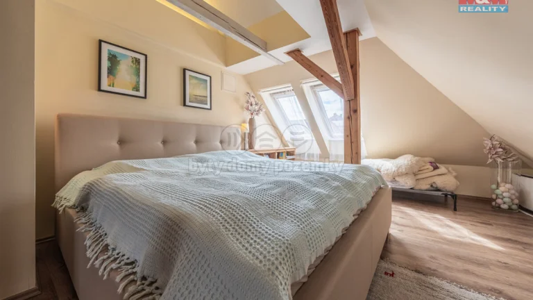 Prodej rodinného domu, 190 m², Praha, ul. Pod stanicí