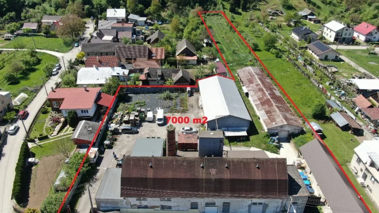Polyfunkčný objekt vhodný na výrobu a sklady