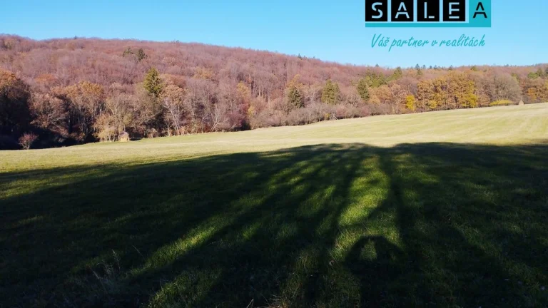 Krásny pozemok v obci Chvojnica časť - Hate o výmere 3845m2