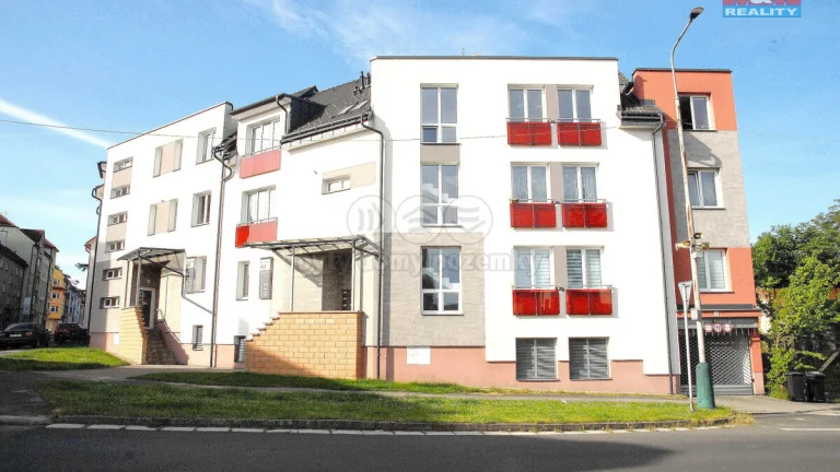Pronájem bytu 2+kk, 46 m², Jičín, ul. Raisova