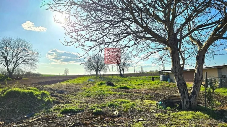 REZERVOVANÉ- NA PREDAJ rodinný dom v obci Hruboňovo