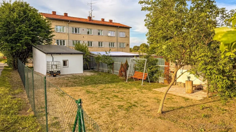 Prodej bytu 3kk, 63m2 s garáží