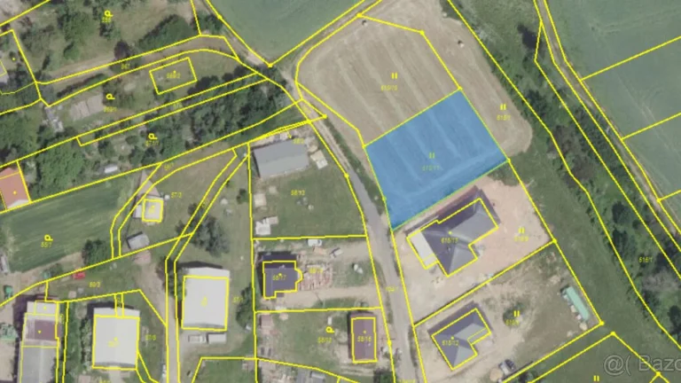Prodej pozemku • 1300 m² • Lubná u Rakovníka