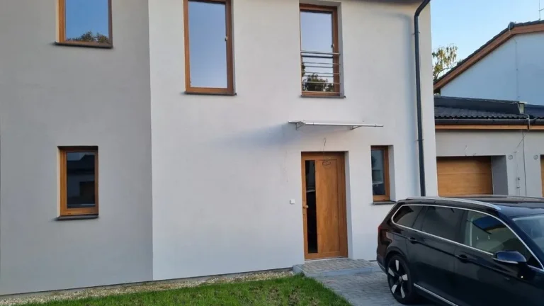 Pronájem řadového rodinného domu 4kk, 119 m2