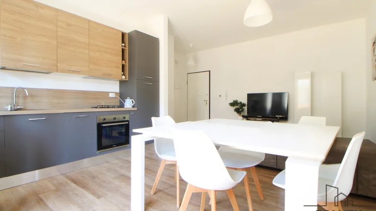 Prodej bytu 3+kk 80 m² Francavilla, Itálie